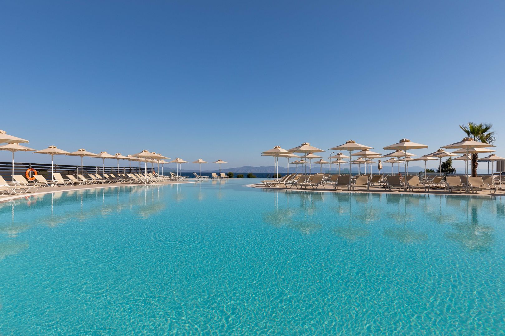 Belair Beach Hotel foto 8