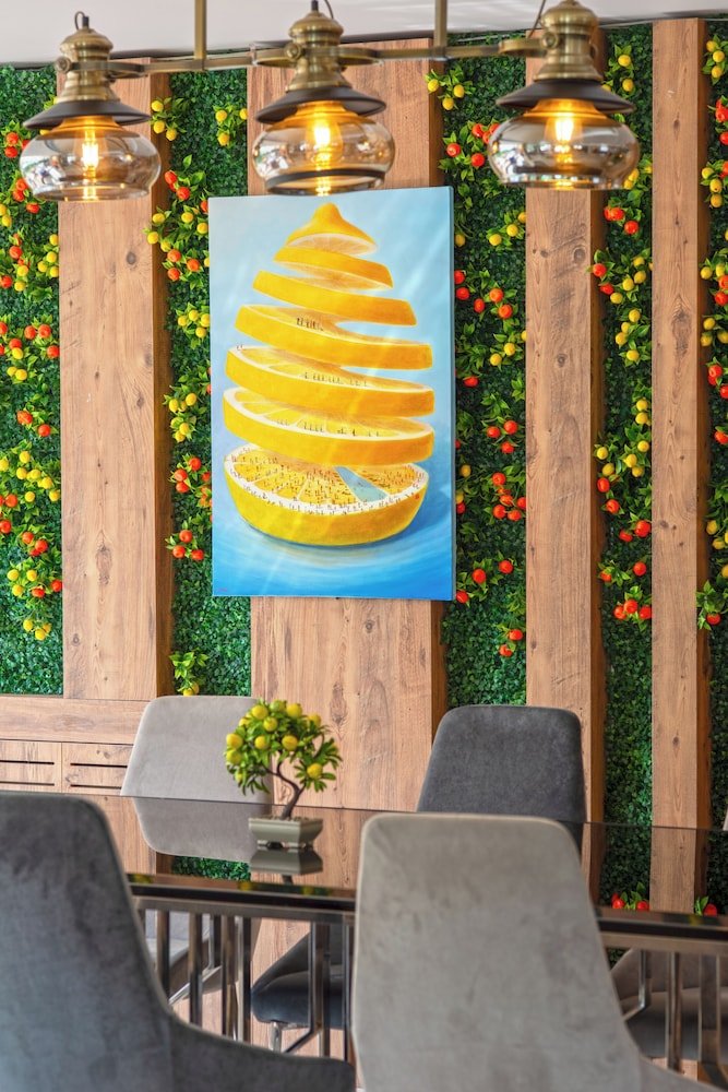 Citrus Park Hotel image 0