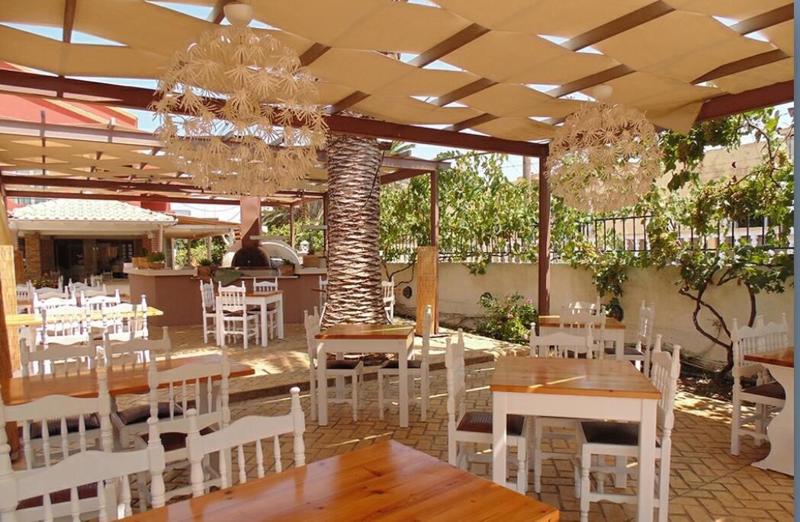Blue Sea Hotel in Agios Georgios Argirades - foto 5