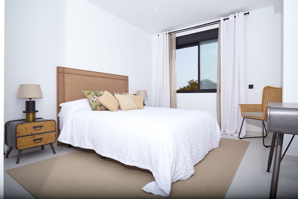 Estepona Holiday Hills image 2