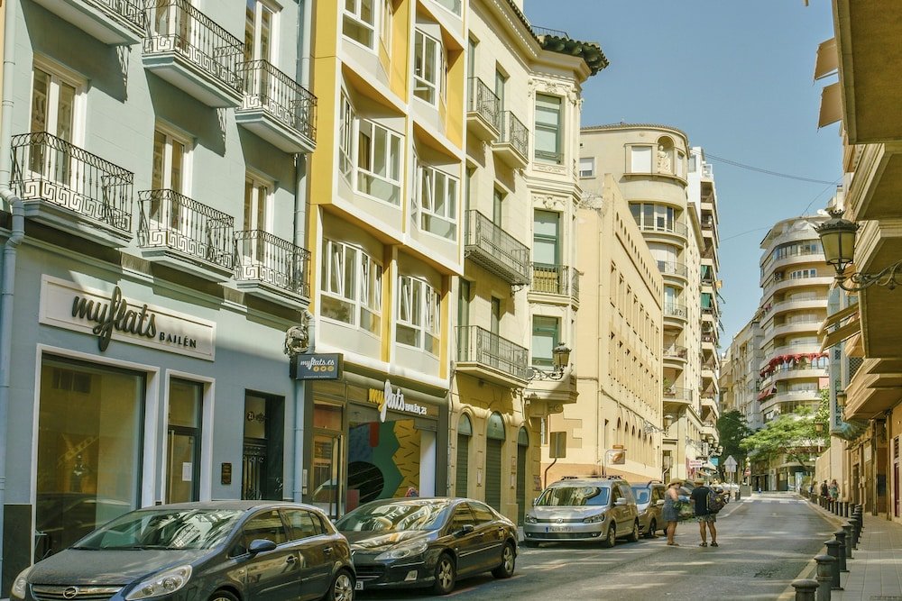 Myflats Luxury Bailen image 3