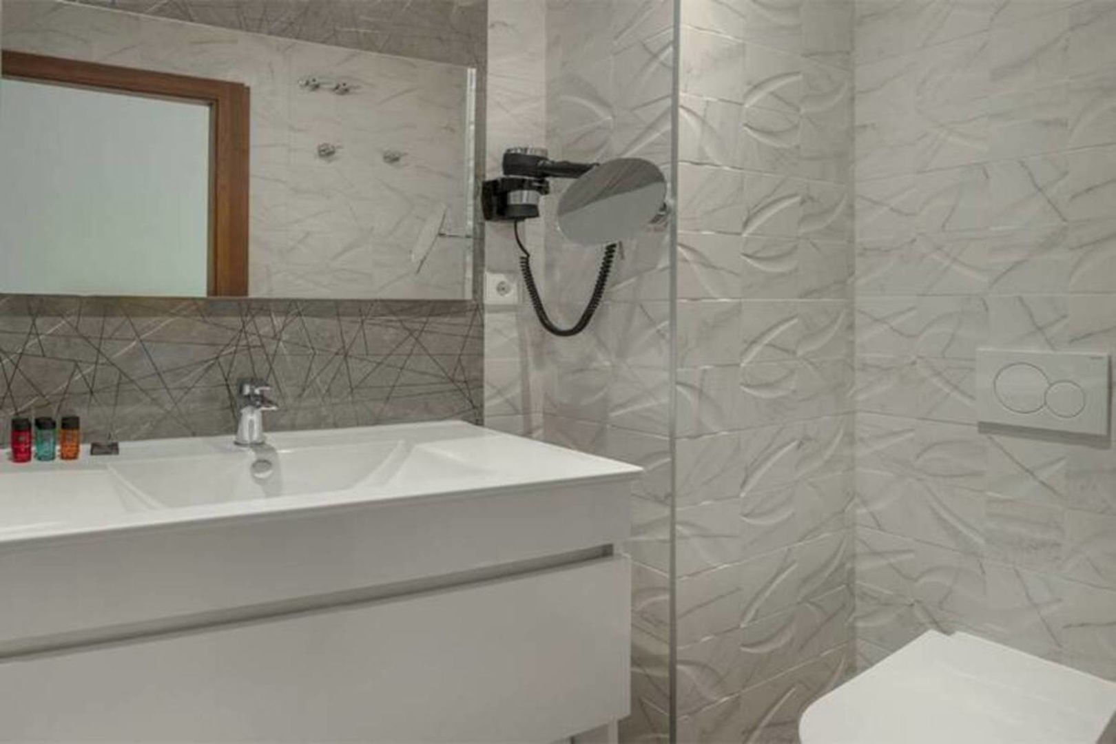 Sh Suite Palace image 2