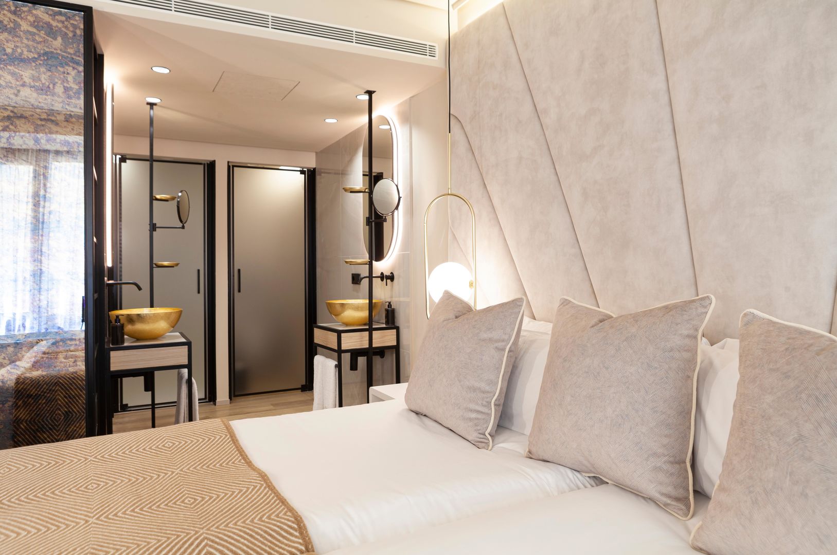 Nivia Born Boutique Hotel image 1