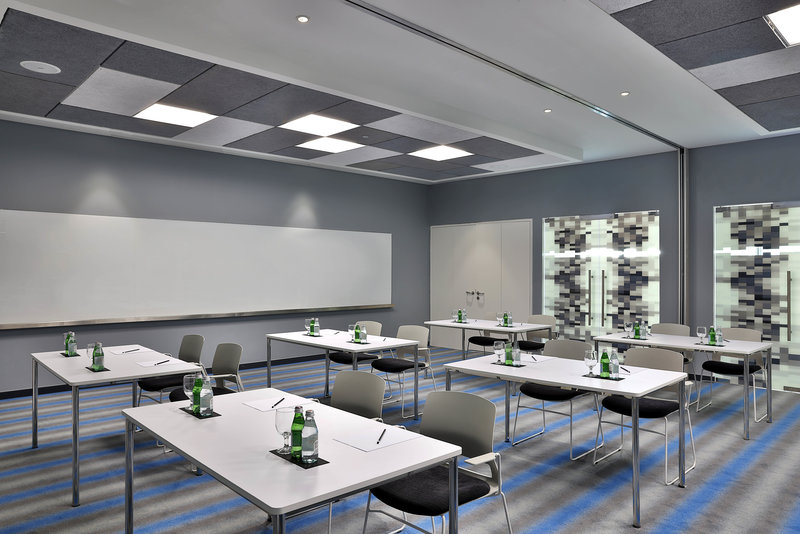 Aloft Al Mina, Dubai image 0