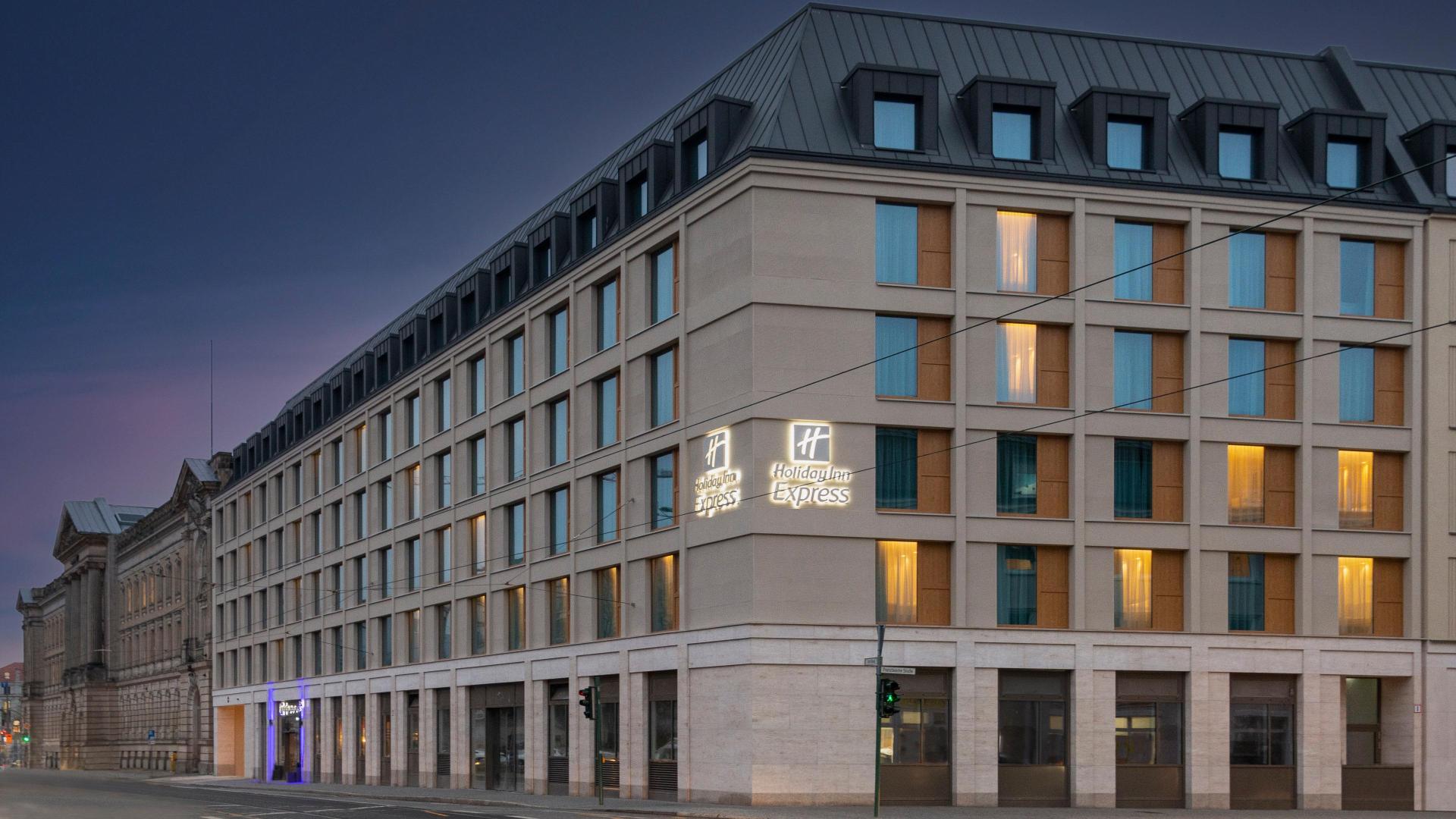 Holiday Inn Express & Suites Potsdam