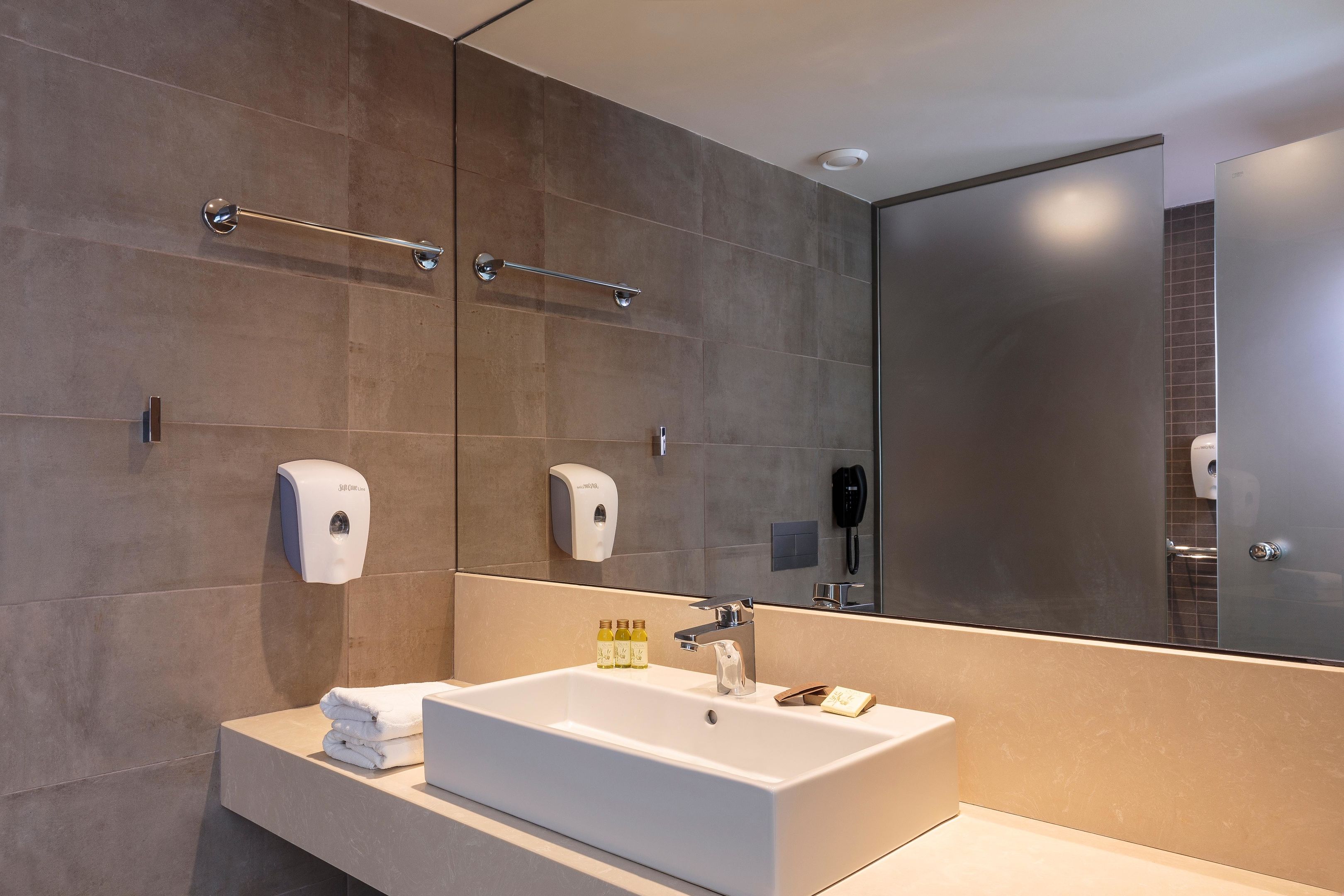 DOUBLE ROOM GARDEN VIEW