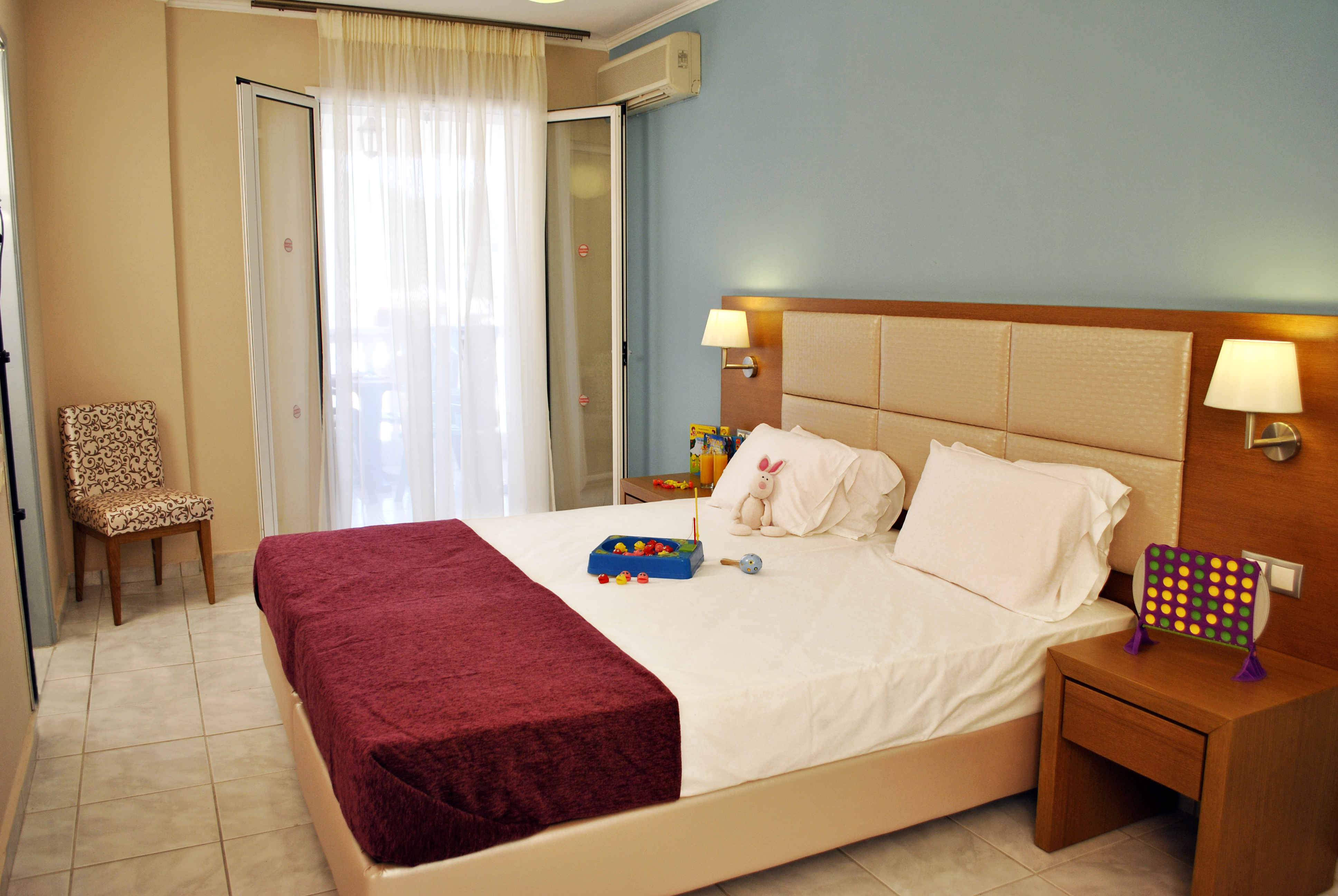 Hotel Plessas Palace image 2