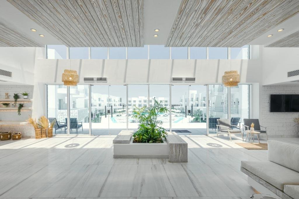 Tanoak Hotel image 2