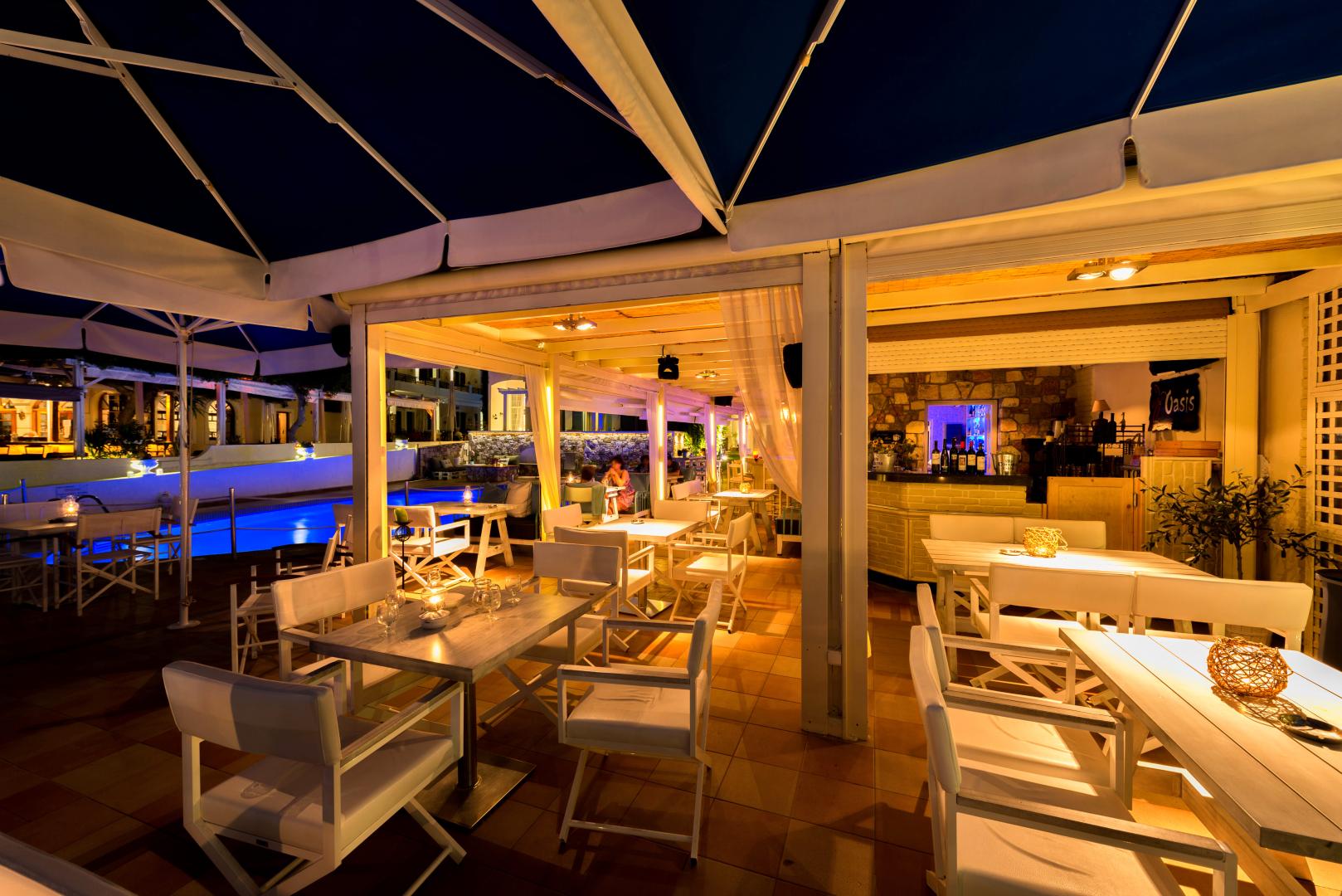 Oasis Beach Hotel & Spa foto 26