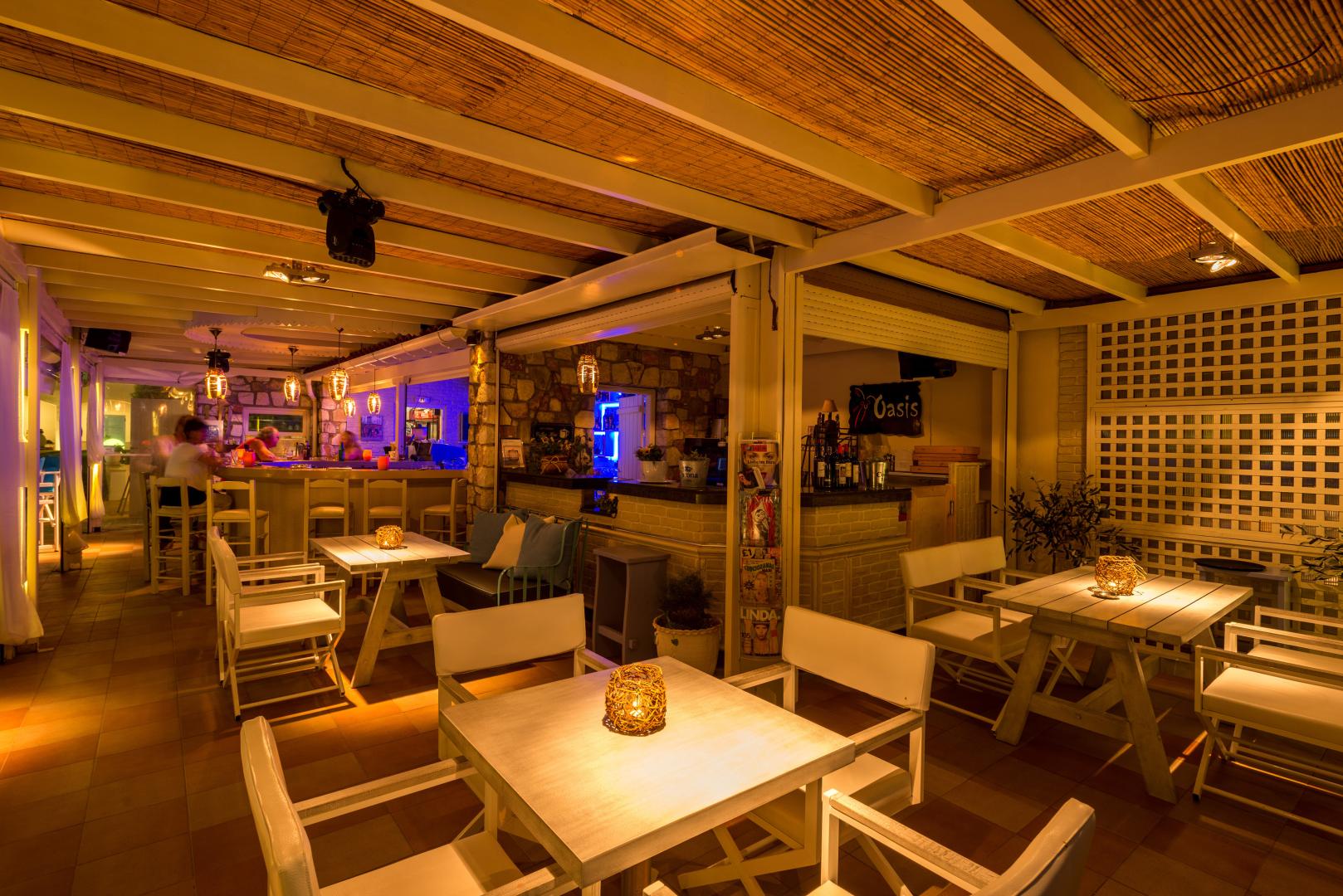 Oasis Beach Hotel & Spa foto 20