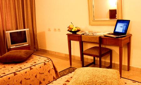 Diplomat Hotel image 1