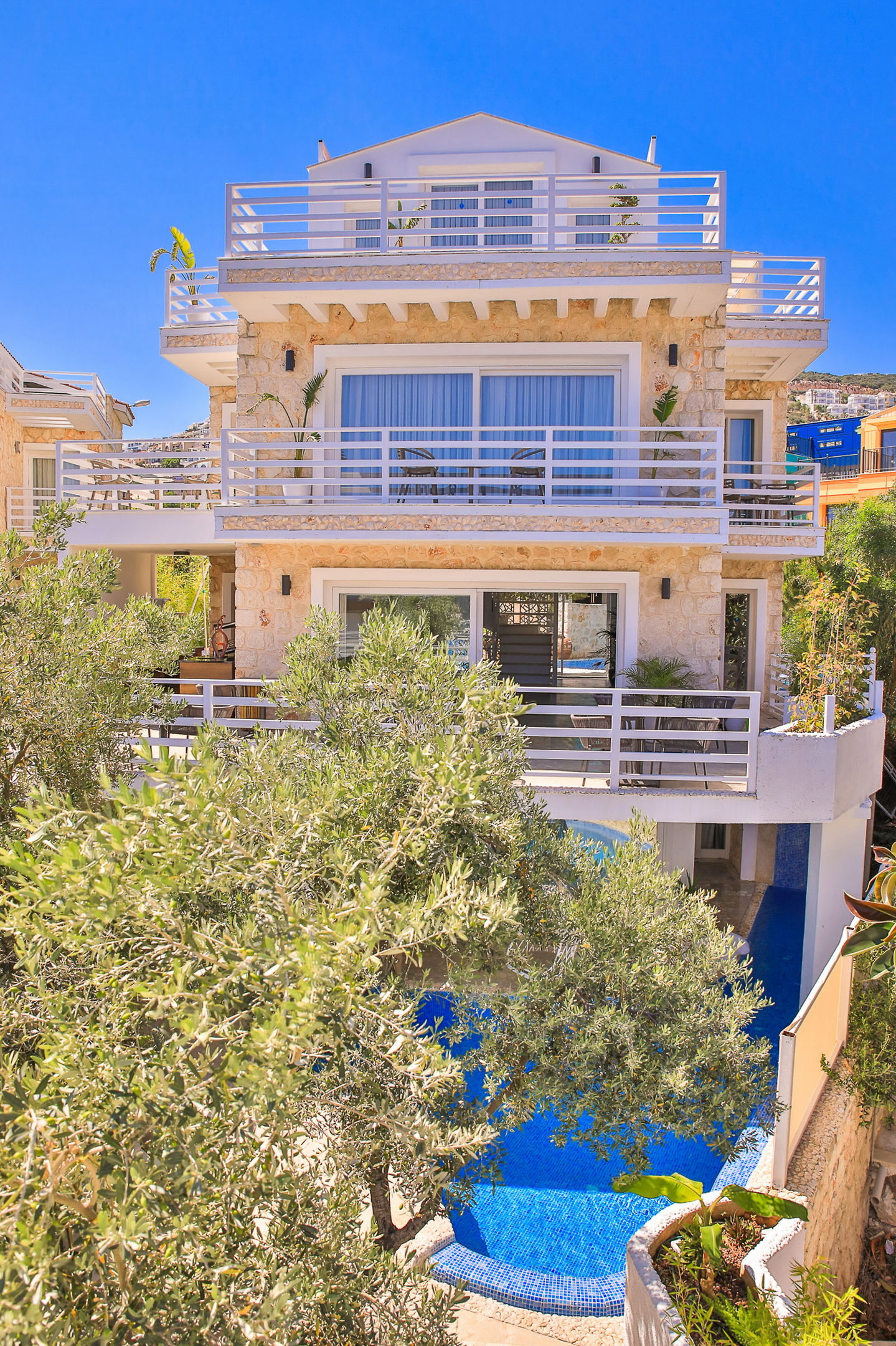 Saray Suites Hotel image 2