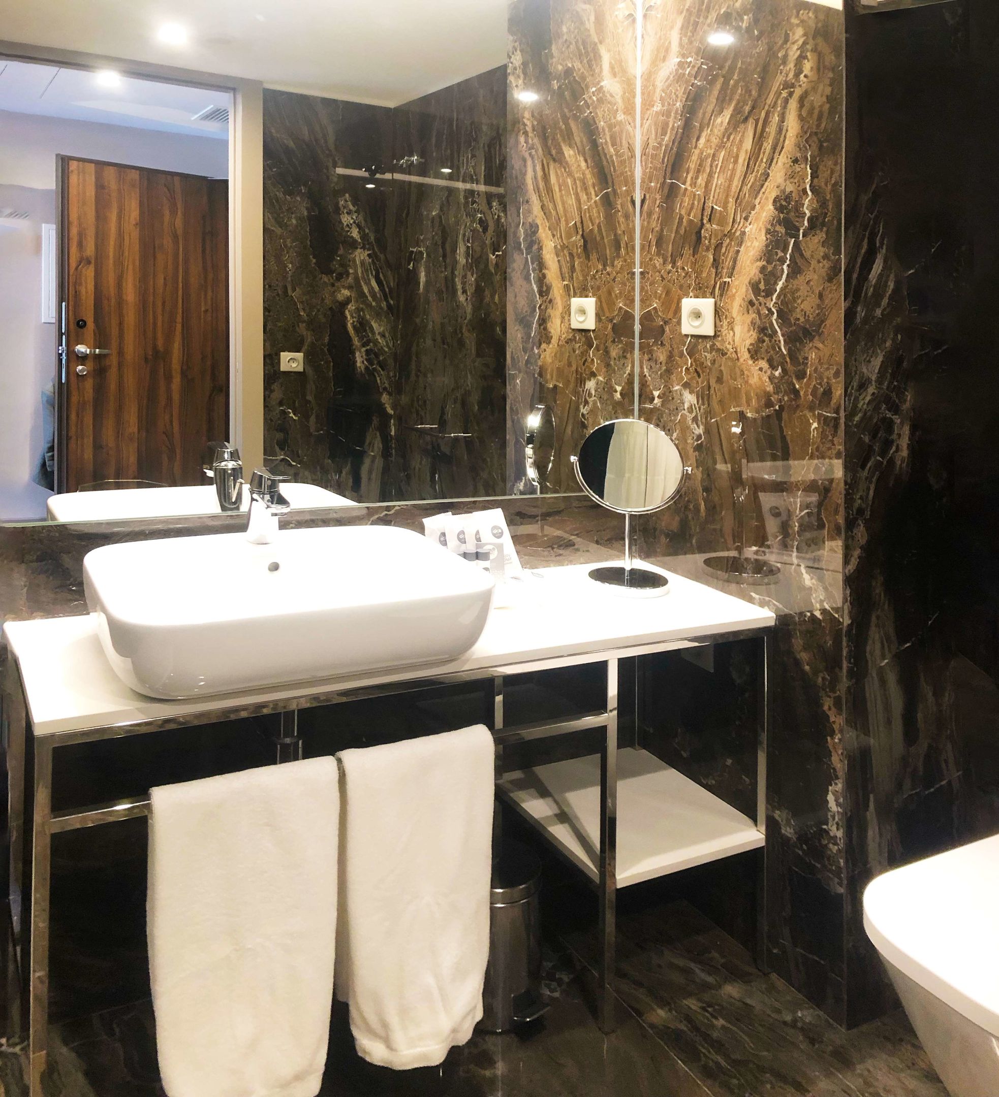 OCA Oriental Porto image 2