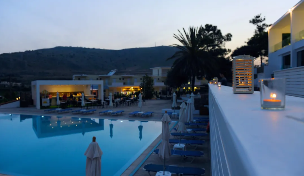 Aiora Aqua Resort image 1