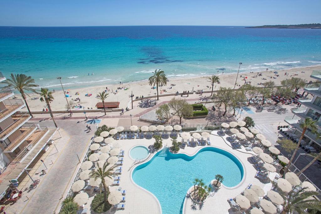 Hotel Sabina & Suites.