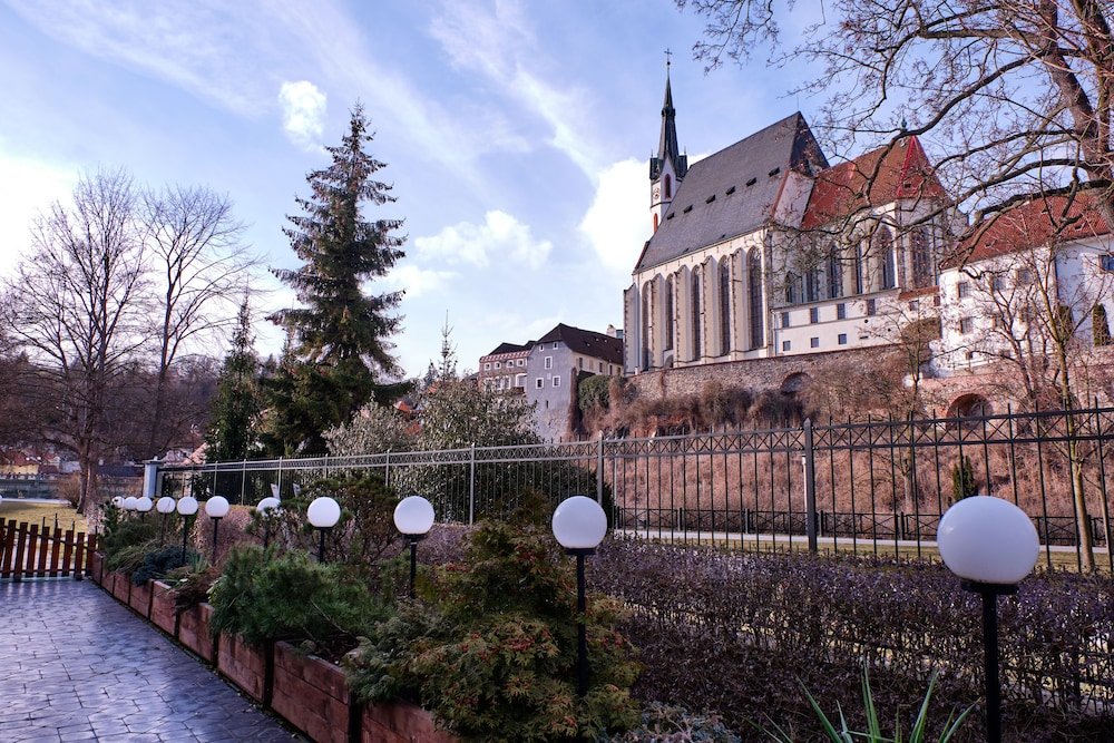 Rožmberský Dvur image 0