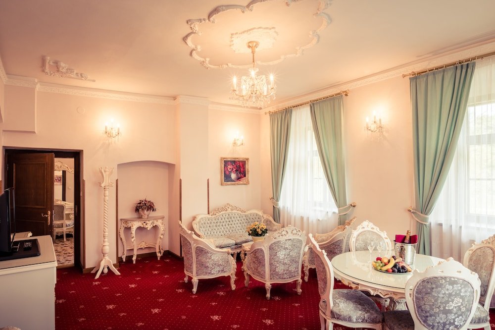 Rožmberský Dvur foto 10