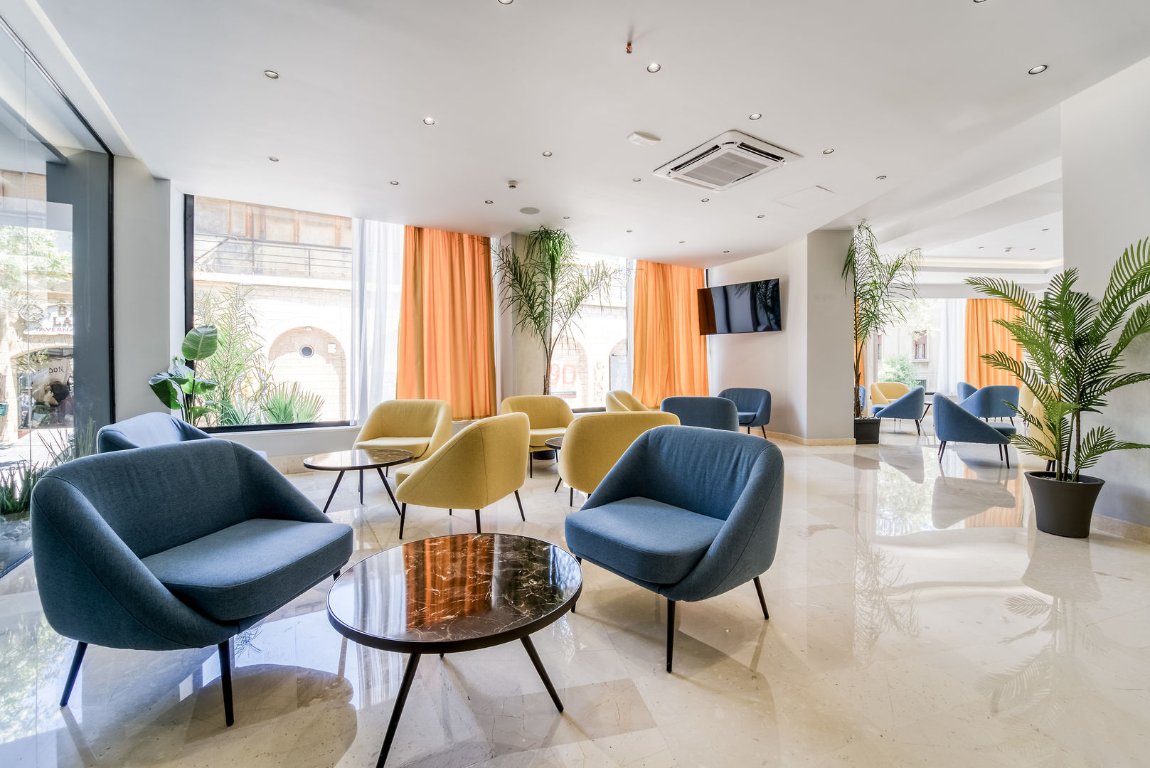 Island City Boutique Hotel image 3