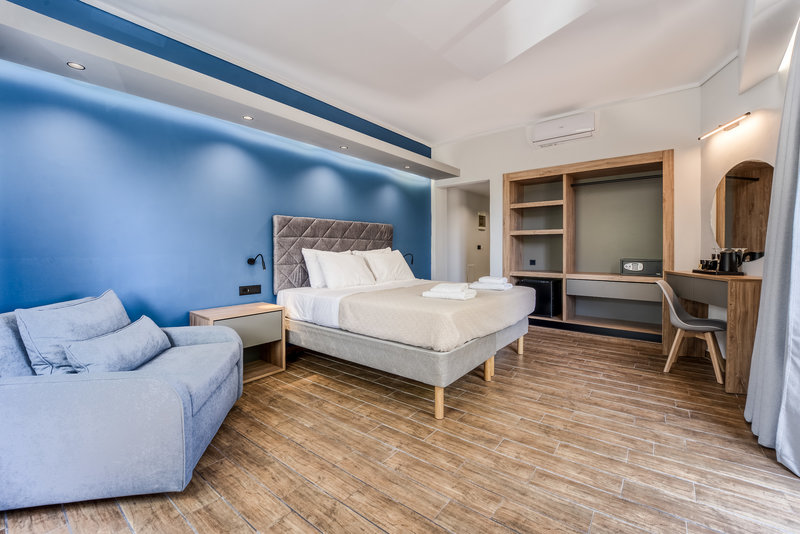 Island City Boutique Hotel image 0