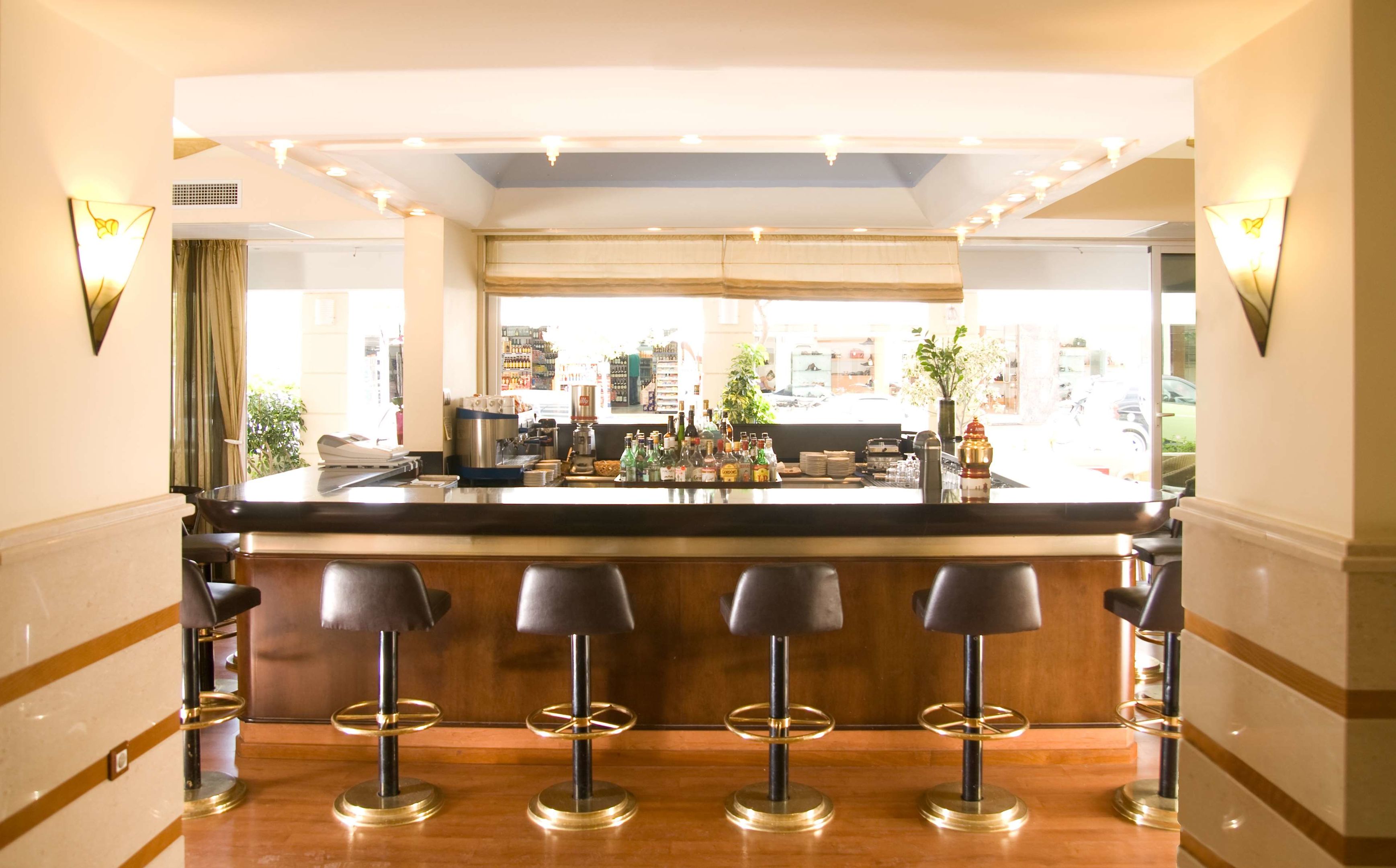 Best Western Rhodes Plaza Hotel foto 9
