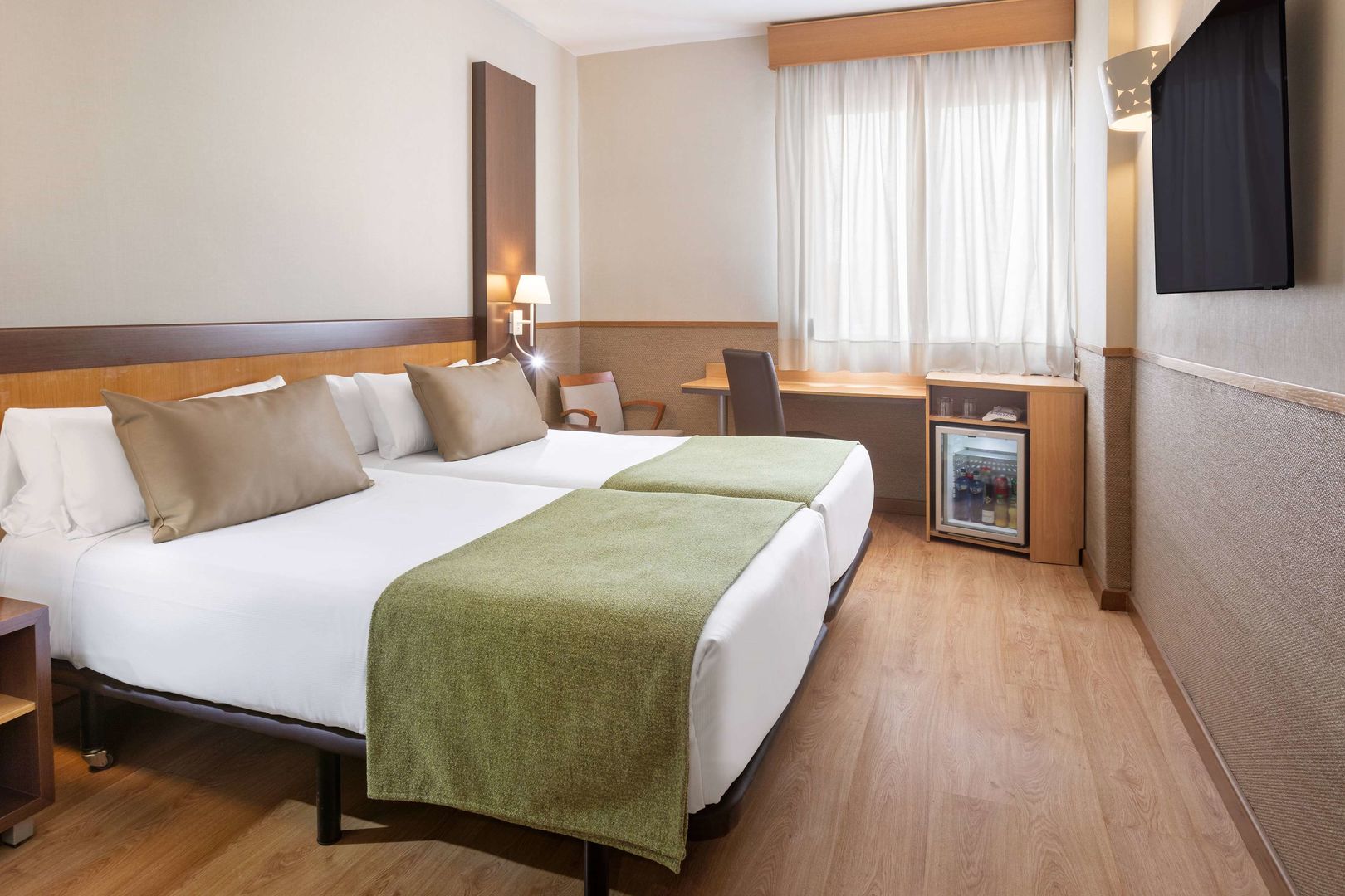 Catalonia Giralda image 1