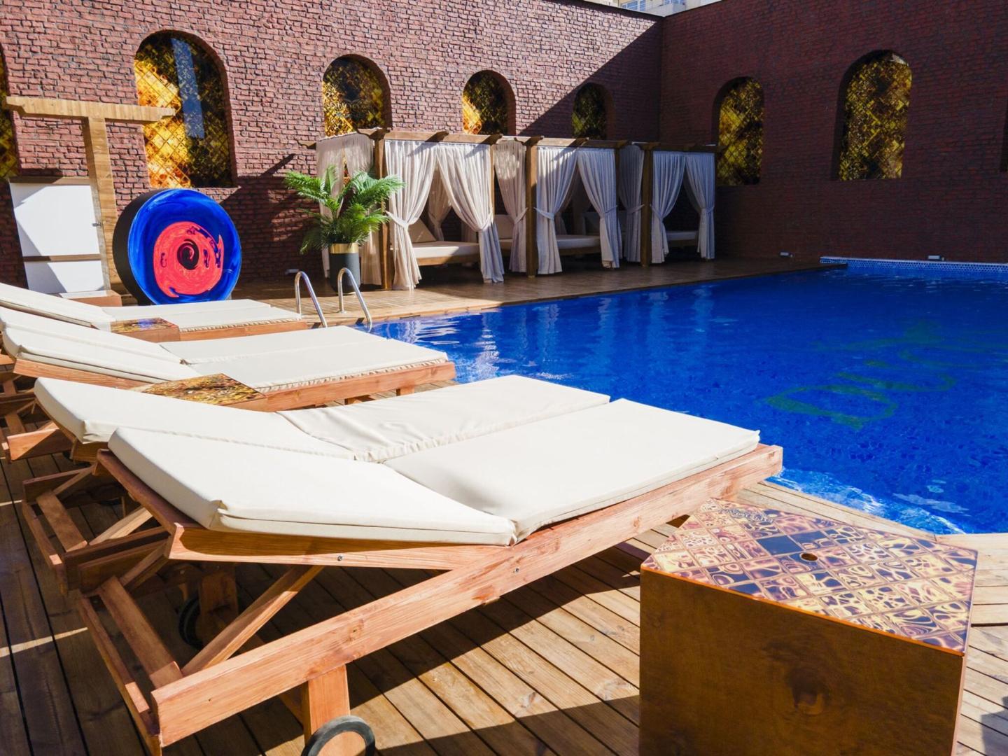 Duqqan Deluxe Hotel image 2
