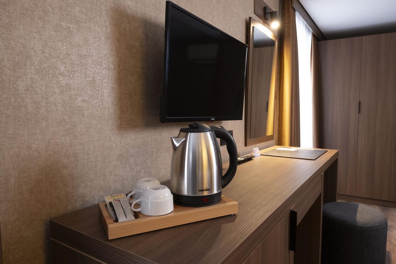 Duqqan Deluxe Hotel image 1