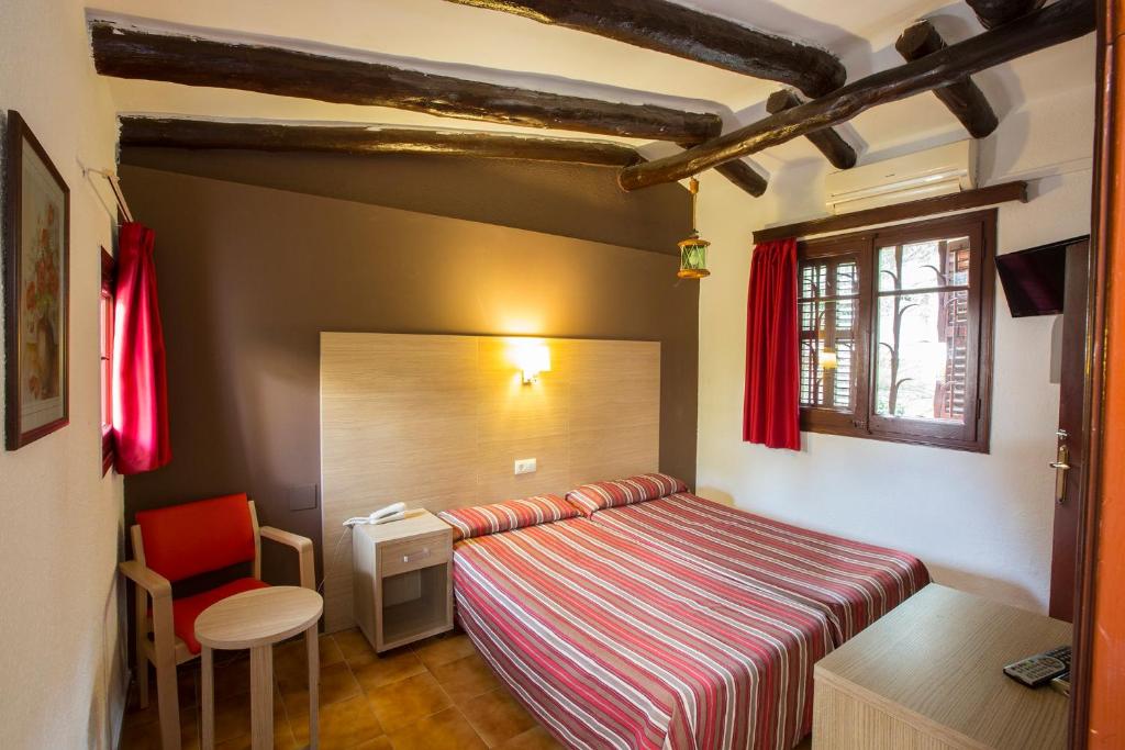 Don Juan Tossa Bungalows image 1