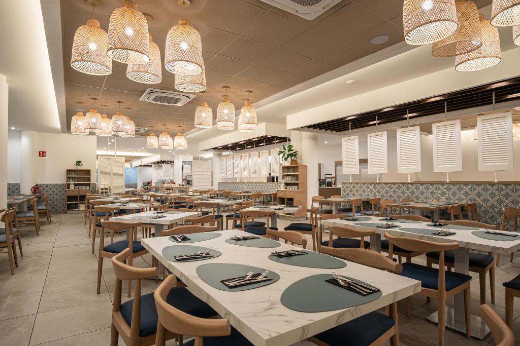 Don Juan Tossa Bungalows image 2