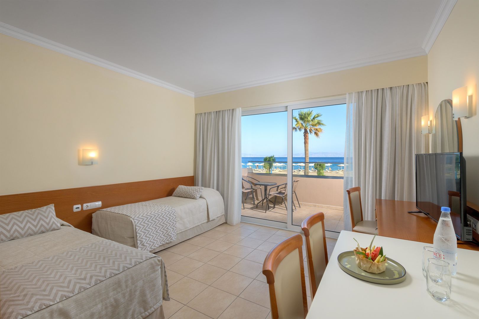One Bedroom Suite Apartment Sea View