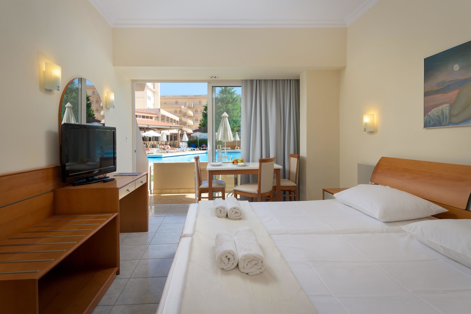 Kids Suite Garden View
