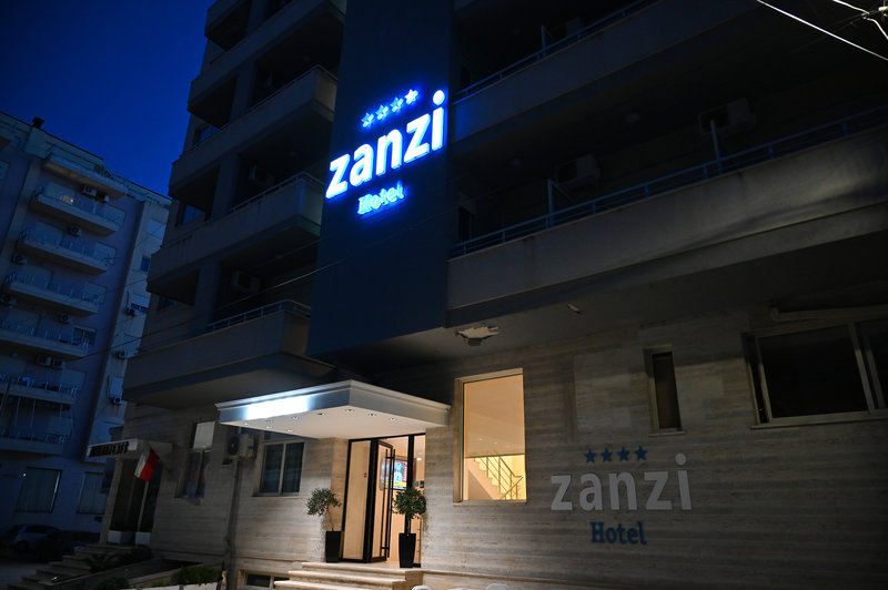 Hotel Zanzi image 3
