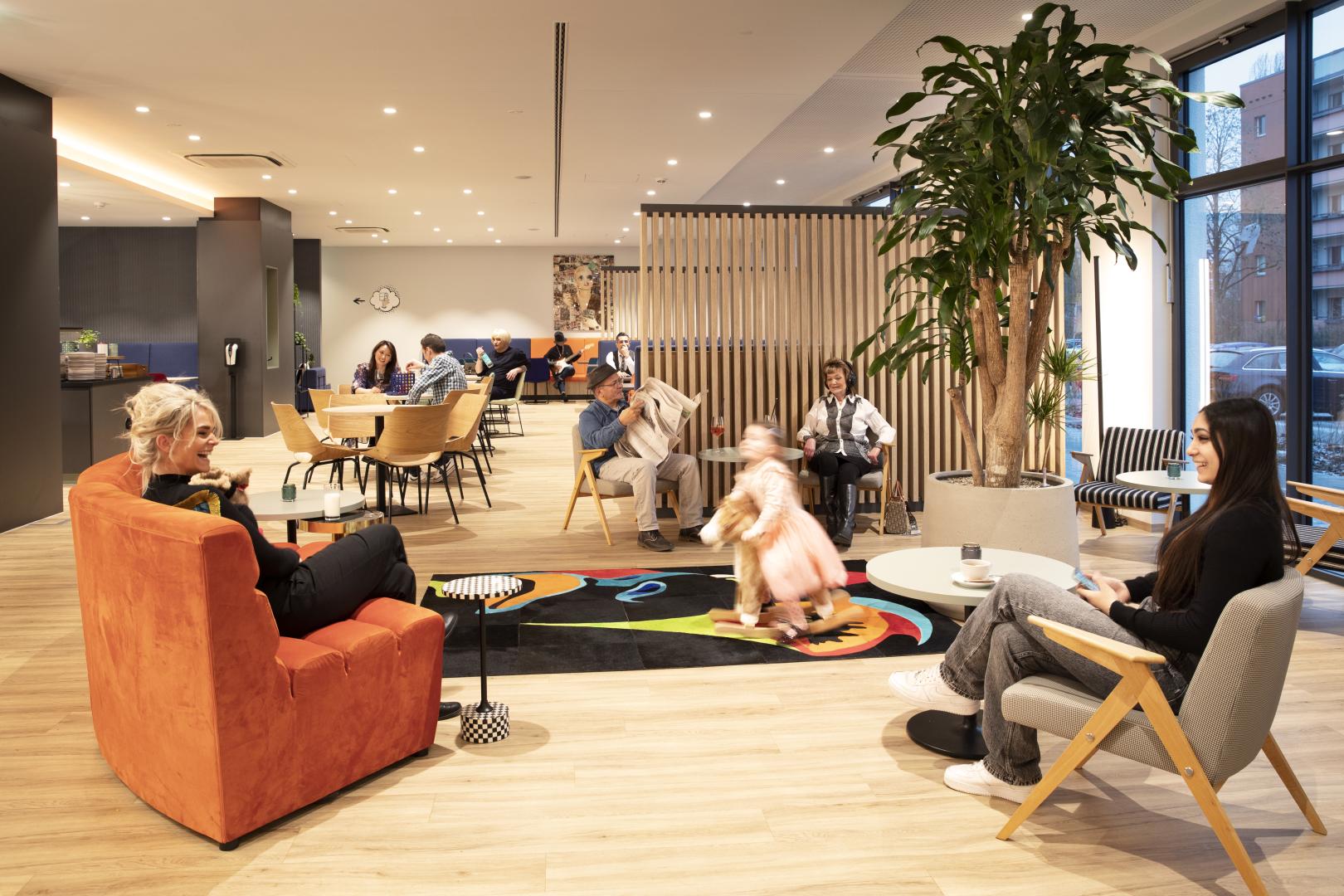 LOGINN Hotel Berlin Airport foto 4