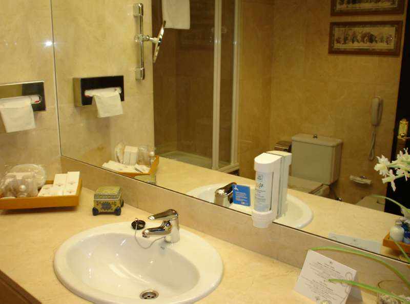 Sercotel Gran Hotel Conde Duque foto 10