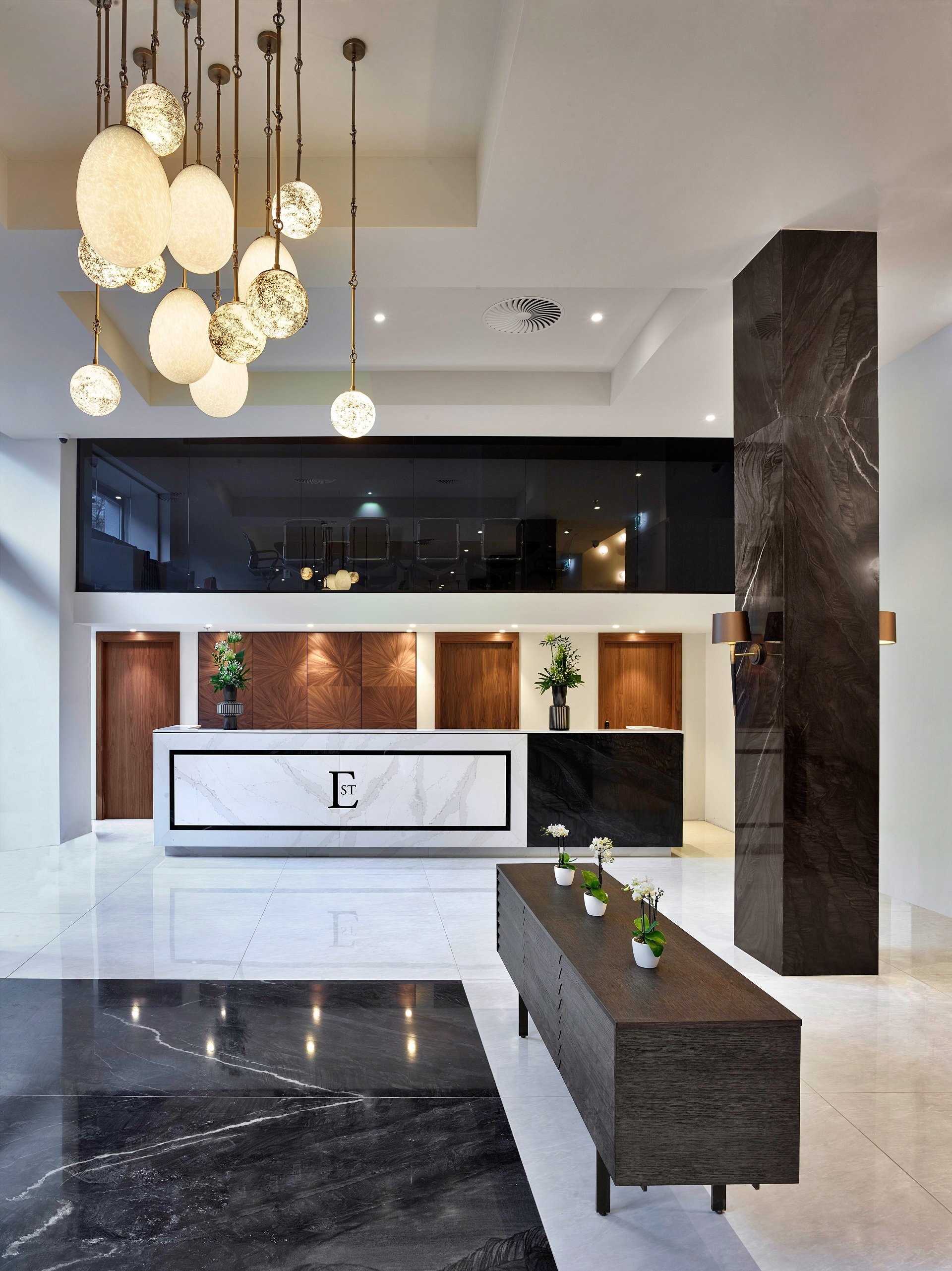 EST Grand Hotel Savoy image 2