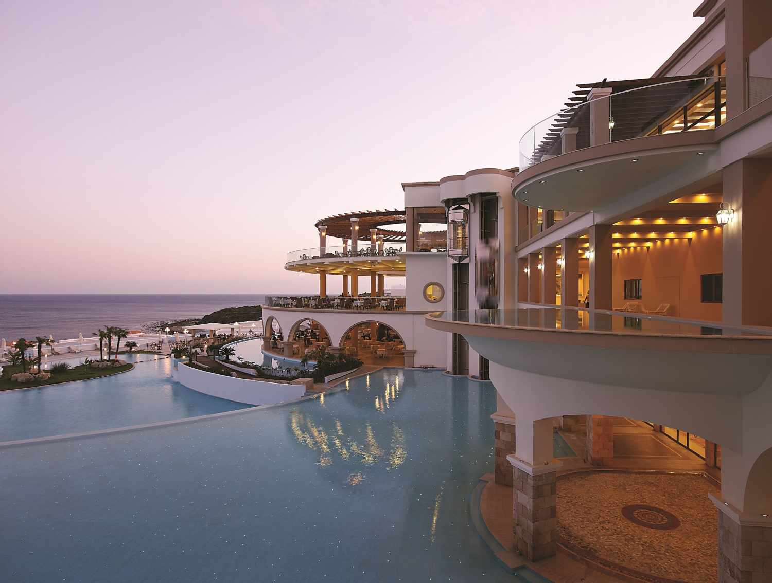 Atrium Prestige image 0