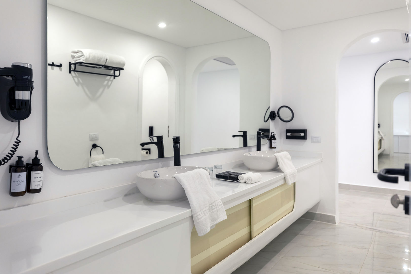 White Hills Resort image 2