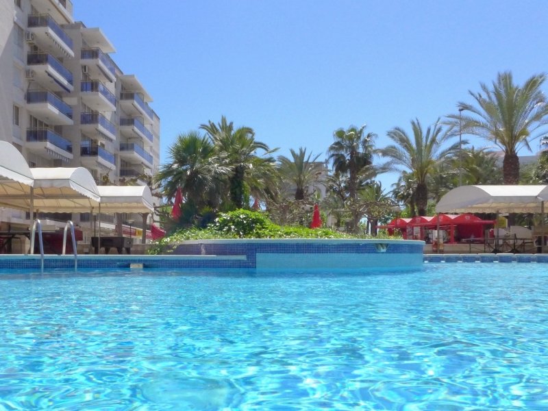 Navarra Suites Apartamentos image 0