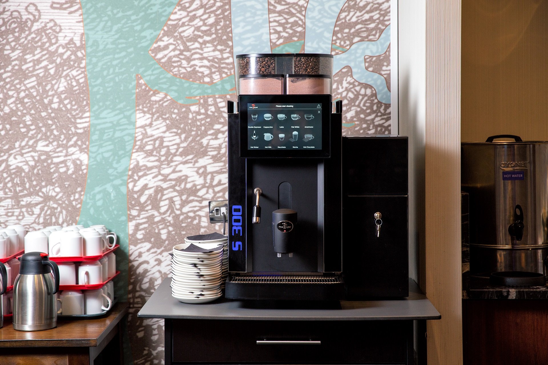 City Sleeper at Royal National Hotel image 2