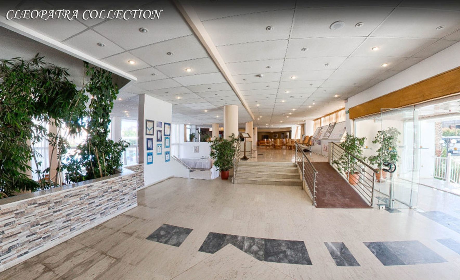 Cleopatra Kris Mari image 3