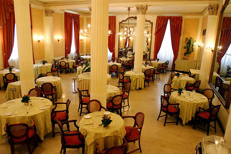 Grand Hotel et Des Palmes image 3