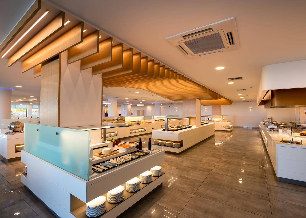 Grand Hotel Holiday Resort foto 3