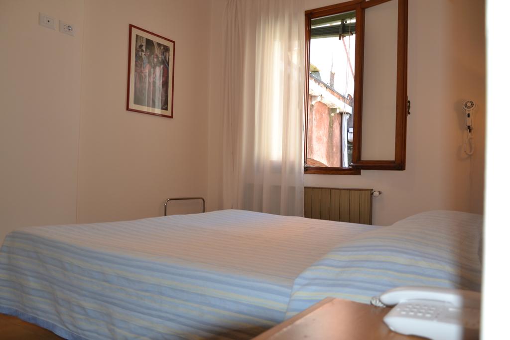 Hotel Canada Venezia foto 7
