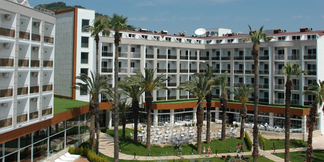 Prime Beach Hotel image 0