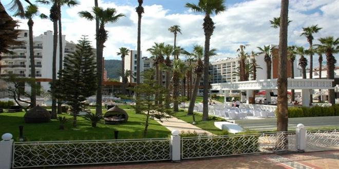 Prime Beach Hotel image 2