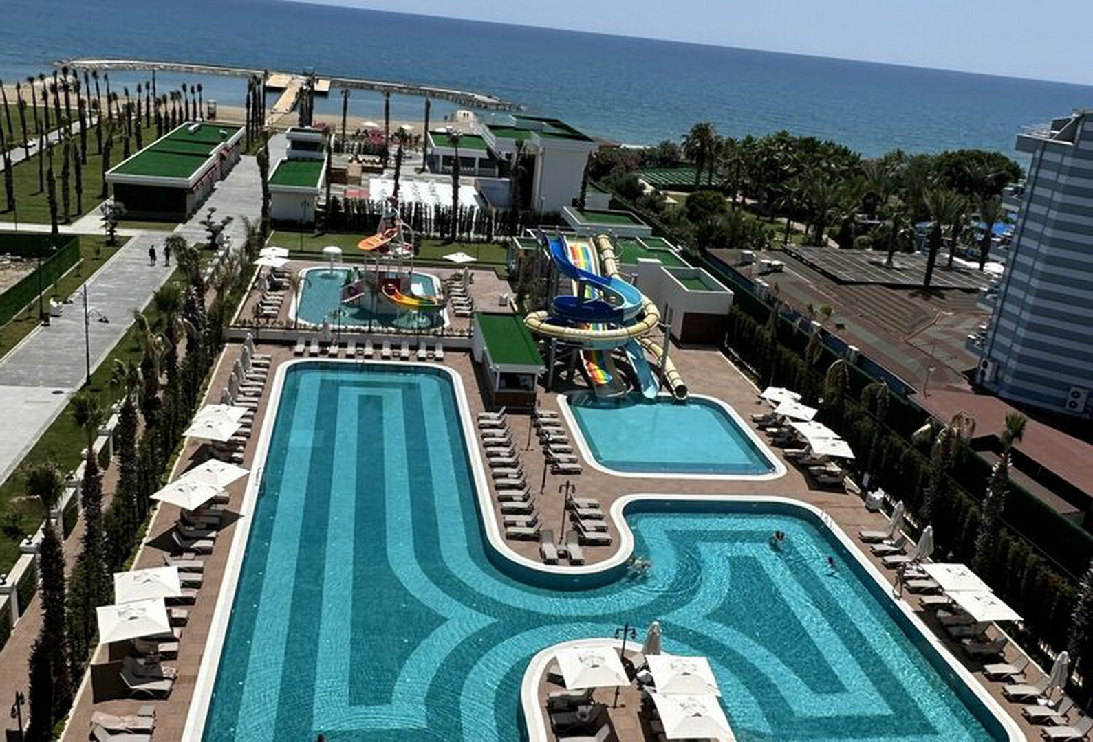 Serenity Queen Hotel foto 8