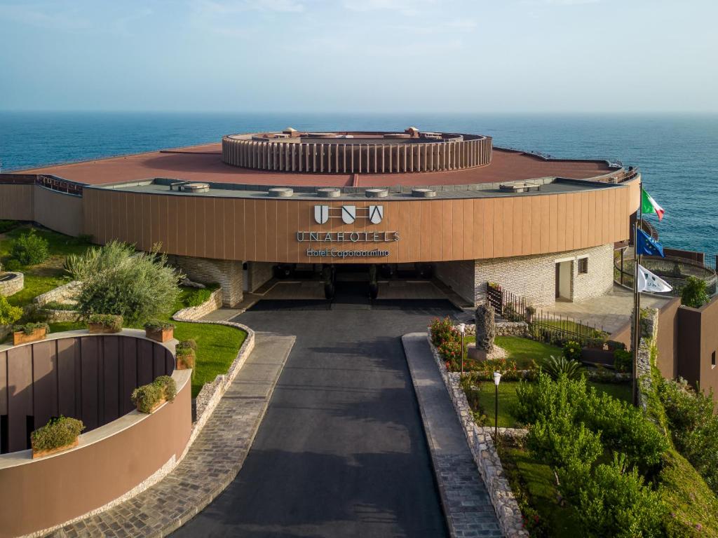 Unahotels Capotaormina image 3