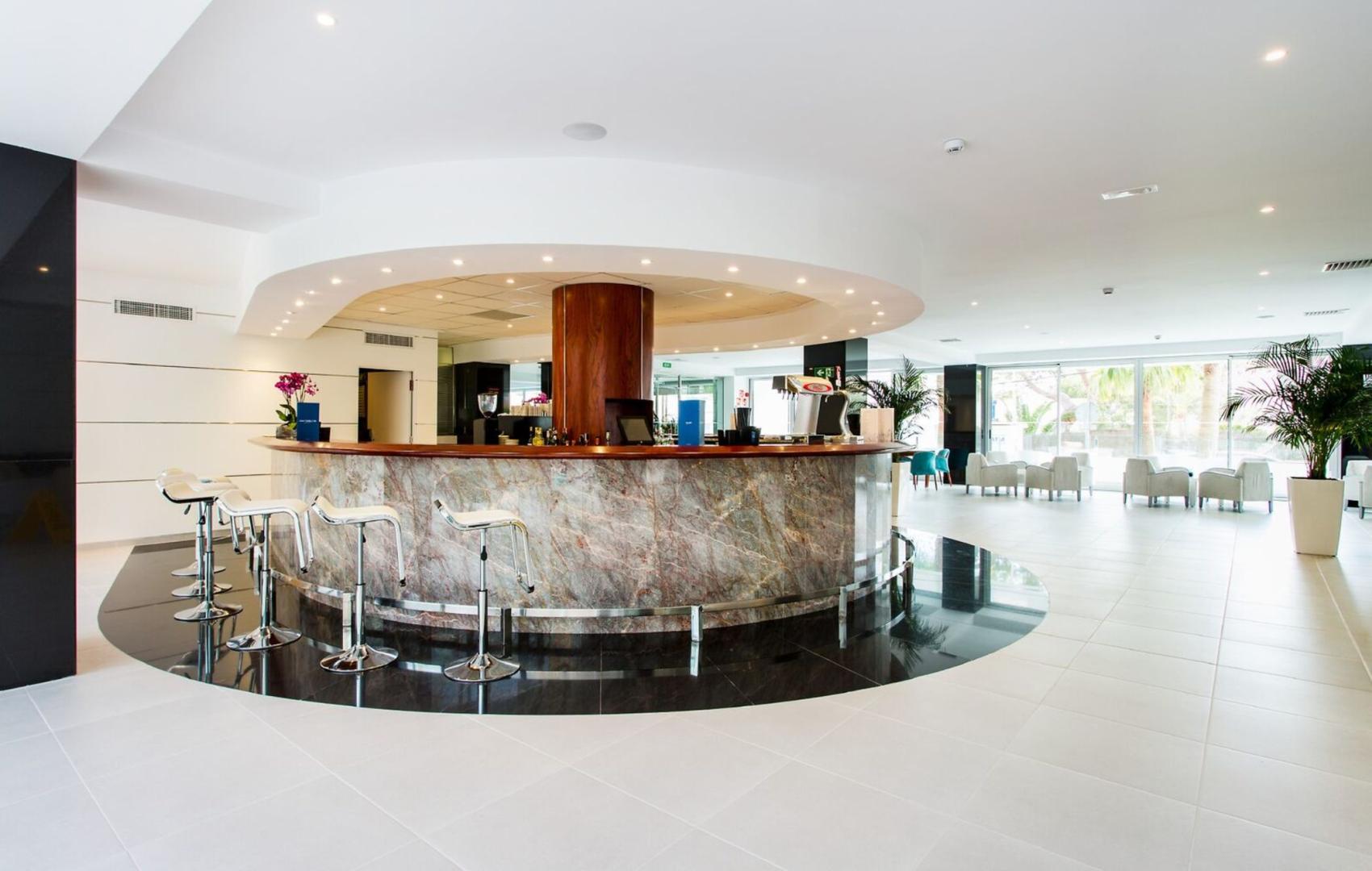 Reverence Life Hotel foto 35