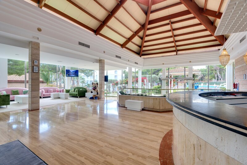 Green Garden Aparthotel.