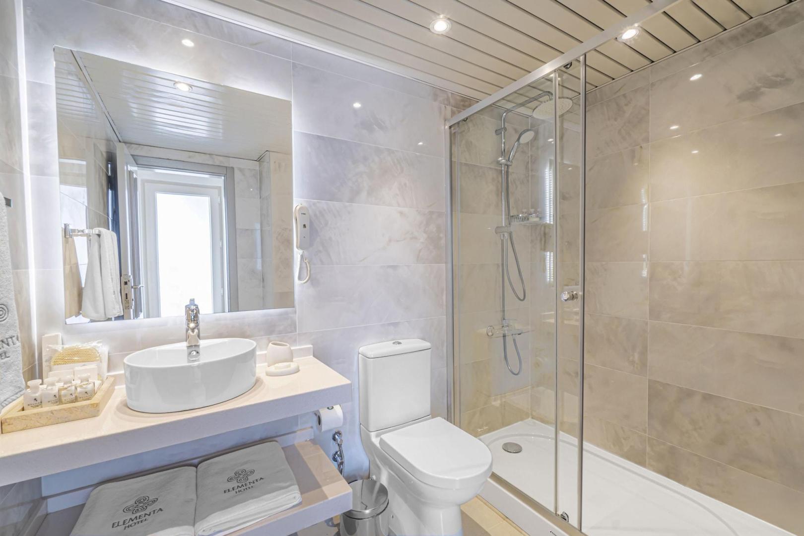 Elementa Boutique Hotel image 1